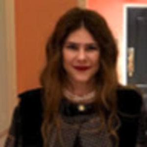 Meet your Posher, Laura